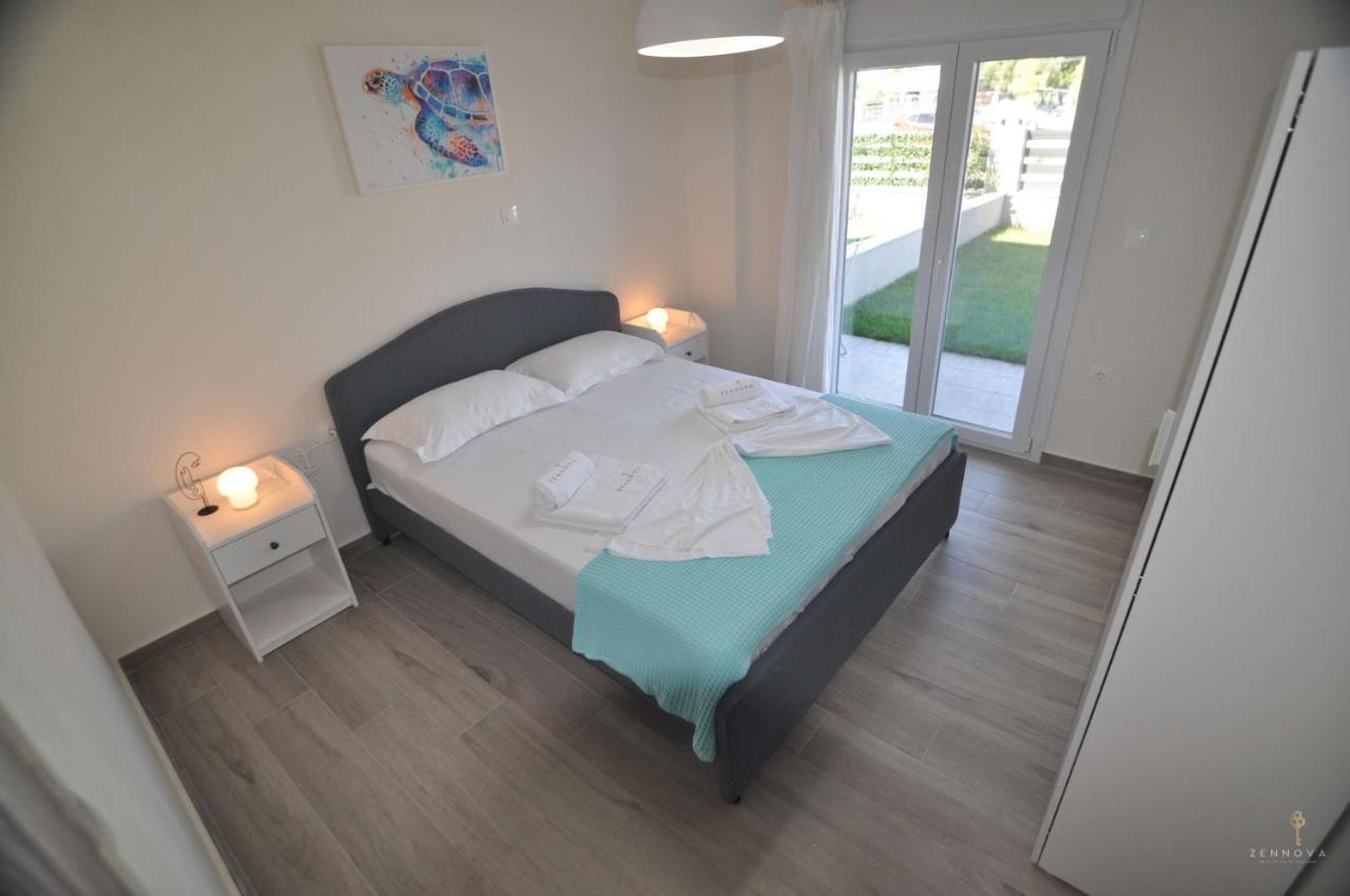 Zennova #24, Flow Nikiti Family Apt Екстер'єр фото